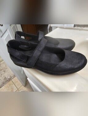 Arcopedico Black Velcro Mary Jane Flats